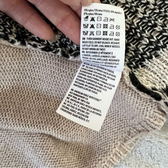 American Eagle Cardigan Womens S Beige Open Front Aztec Fringe Sweater - Picture 5 of 8